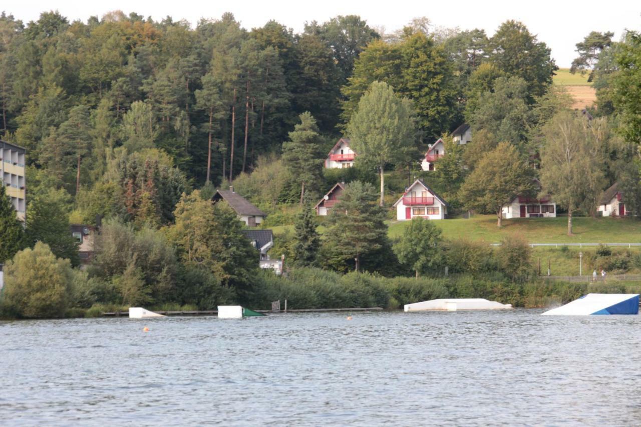 Ferienhaus am See im Bergland Schmetterling Kirchheim  Exterior foto